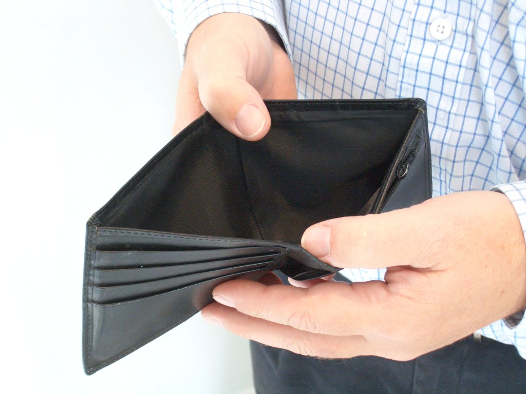 Prosečna zarada ispod proseka, u čak 90% opština