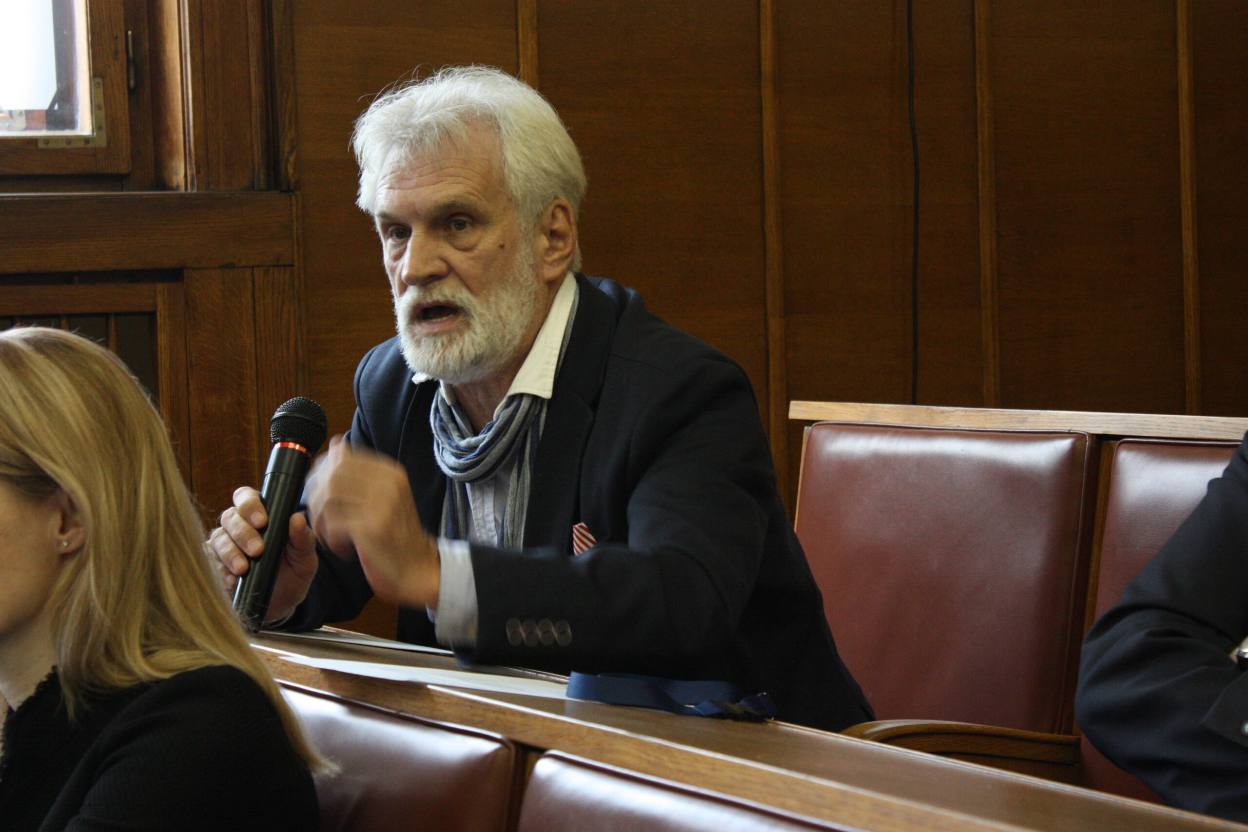 Profesor Stojiljković o promeni izbornog sistema